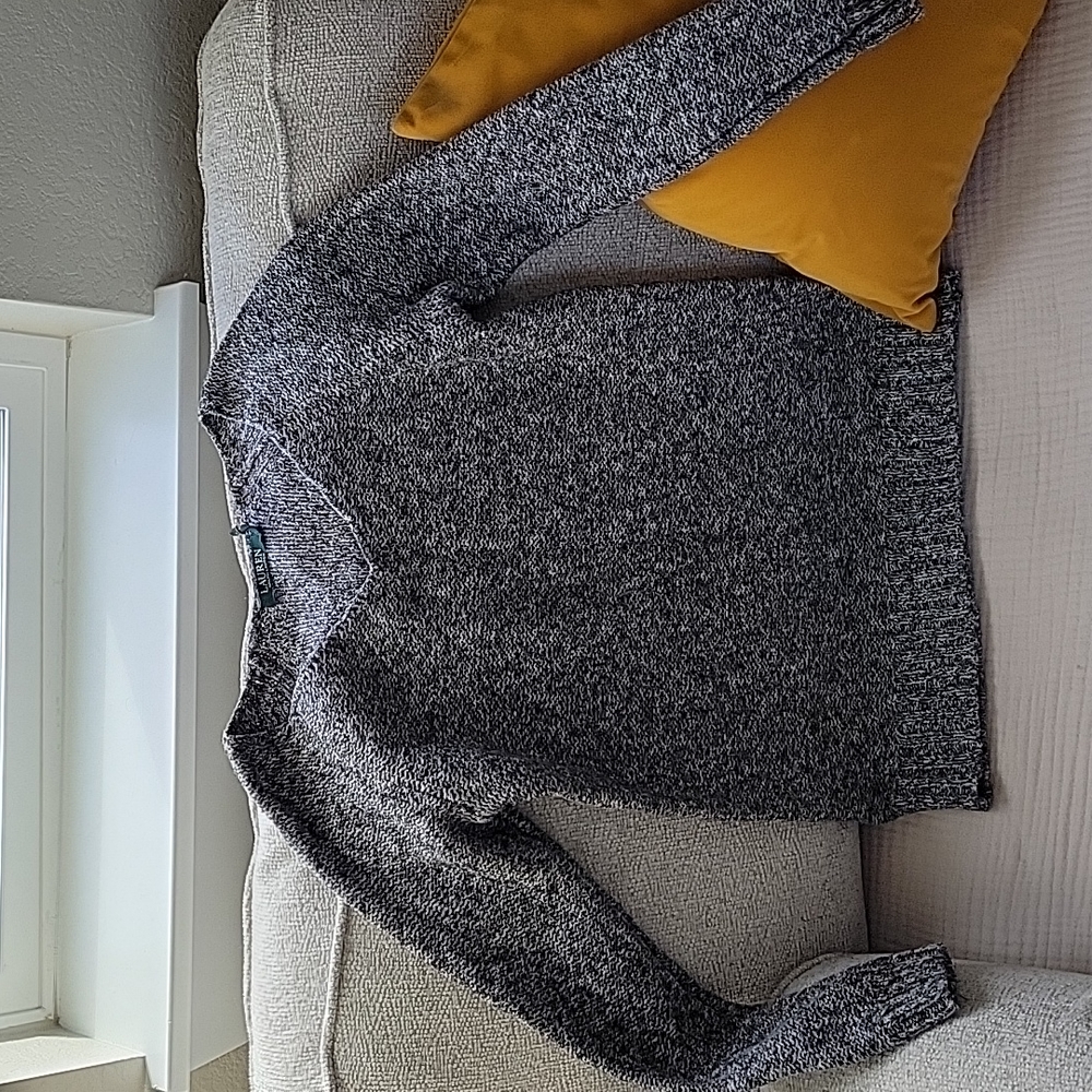 Lauren Ralph Lauren Gray Sweater - size S